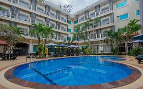 Angkor Holiday Hotel